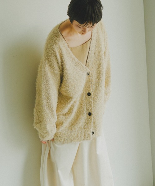lit(リット)の「Feather Over Knit Cardigan(カーディガン/ボレロ・レディース・ベージュ/ブラック・FREE)」の16枚目の写真