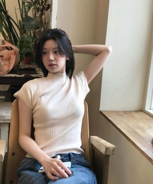 MONGDOL(モンドル)の「ホールガーメントハーフネックプリーツニットトップクリームMDKT107CREAM(ニット/セーター・レディース・その他・F)」の10枚目の写真