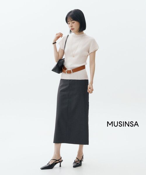 MONGDOL(モンドル)の「ホールガーメントハーフネックプリーツニットトップクリームMDKT107CREAM(ニット/セーター・レディース・その他・F)」の14枚目の写真