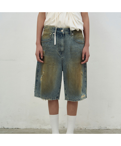 LCDC TM(エルシーディーシーティーエム)の「WASHED BLUE DENIM SHORTS (BLUE)(その他パンツ・レディース・ブルー・SMALL/MEDIUM)」の4枚目の写真