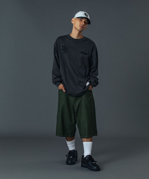 XLARGE(エクストララージ)の「PATCHED OLD ENGLISH L/S TEE(Tシャツ/カットソー・メンズ・ブラック/オフホワイト/ネイビー・S/M/L/XL)」の12枚目の写真