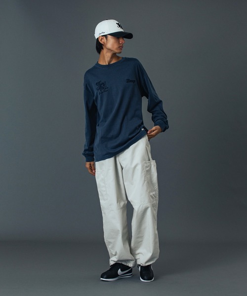 XLARGE(エクストララージ)の「PATCHED OLD ENGLISH L/S TEE(Tシャツ/カットソー・メンズ・ブラック/オフホワイト/ネイビー・S/M/L/XL)」の8枚目の写真