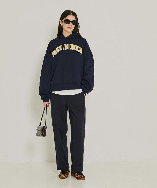 coca(coca)(コカ)の「裏起毛刺繍ロゴパーカー(パーカー・レディース・ライトグレー/ネイビー・L/M/S)」の4枚目の写真