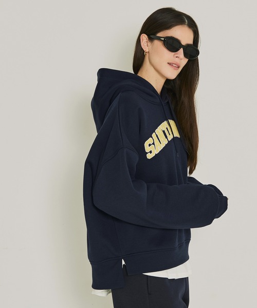 coca(coca)(コカ)の「裏起毛刺繍ロゴパーカー(パーカー・レディース・ライトグレー/ネイビー・L/M/S)」の5枚目の写真