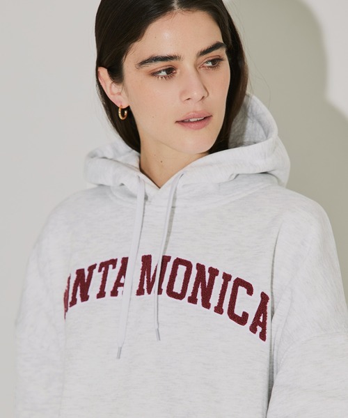 coca(coca)(コカ)の「裏起毛刺繍ロゴパーカー(パーカー・レディース・ライトグレー/ネイビー・L/M/S)」の16枚目の写真