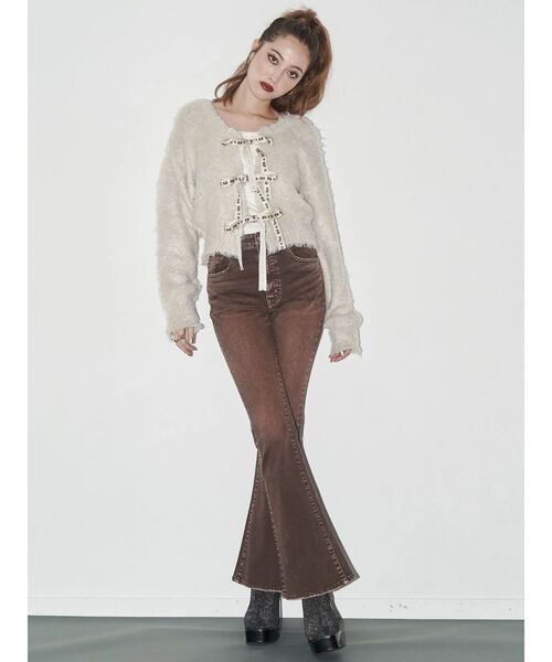 EVRIS（エヴリス）の「カラーヴィンテージライクストレッチフレアデニムパンツ　ハイウエスト（デニムパンツ・レディース・グレー/カーキ/ブラウン・X-SMALL/MEDIUM/SMALL）」の5枚目の写真