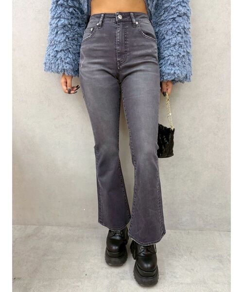 EVRIS（エヴリス）の「カラーヴィンテージライクストレッチフレアデニムパンツ　ハイウエスト（デニムパンツ・レディース・グレー/カーキ/ブラウン・X-SMALL/MEDIUM/SMALL）」の19枚目の写真