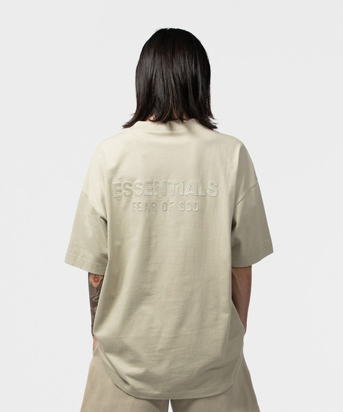 FOG ESSENTIALS(エフオージーエッセンシャルズ)の「ESSENTIALS Classic Fit T-Shirt エッセンシャルズ(Tシャツ/カットソー・メンズ・ブラック系その他/グレー系その他・LARGE/X-LARGE/XX-LARGE)」の3枚目の写真