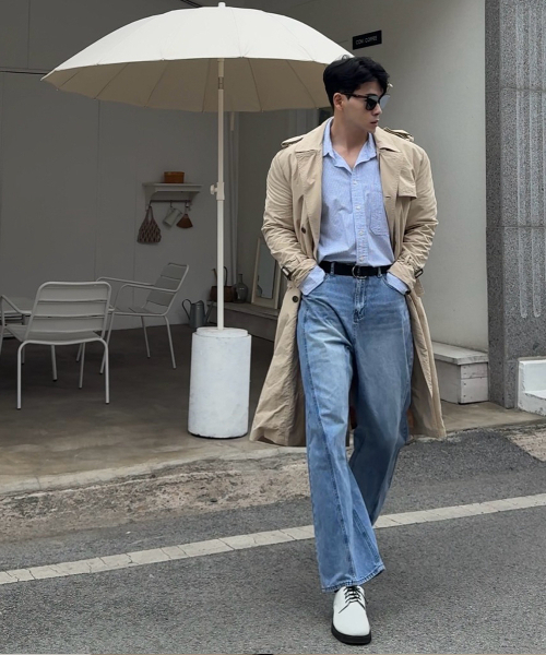 GCLIP(ジクリップ)の「カーブド切り替えラインワイドデニムパンツ(デニムパンツ・レディース・ブルー・38/36/34/32/30/26/28)」の11枚目の写真