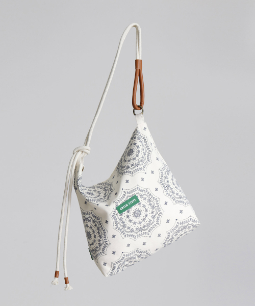 GREEN STUFF(グリーンスタッフ)の「rope bag R1 - paisley ivory(ショルダーバッグ・レディース・その他・FREE)」の2枚目の写真