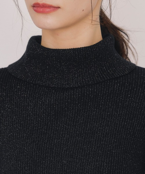 REDYAZEL（レディアゼル）の「ラメタートルニットプルオーバー（ニット/セーター・レディース・ブラウン/グリーン/ピンク/ブラック/オフホワイト・FREE）」の6枚目の写真