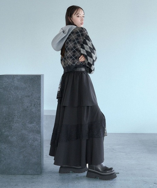 HARE(ハレ)の「フリルレーススリットスカート(HARE)(スカート・レディース・ホワイト/ブルー/ブラック・FREE)」の9枚目の写真