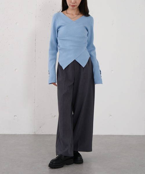 archives（アルシーヴ）の「【オン／オフ使える！】ラインフィットクロスニットプルオーバー（ニット/セーター・レディース・イエロー/ホワイト/グレー/ブルー・MEDIUM）」の9枚目の写真