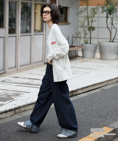 PEANUTS(ピーナッツ)の「【PEANUTS / SNOOPY】別注 ピーナッツ スヌーピー 刺繍プリント スウェットカーディガン(カーディガン/ボレロ・レディース・グレー系/ブラック系/スミクロ/オートミール・L/M)」の18枚目の写真