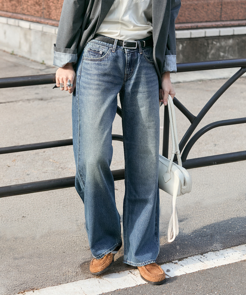 JOURNAL STANDARD（ジャーナルスタンダード）の「別注【LEVI’S(R)/リーバイス(R)】 for JS LOW LOOSE 29（デニムパンツ・レディース・ライトブルー・25/24/23/29/28/27/26）」の14枚目の写真