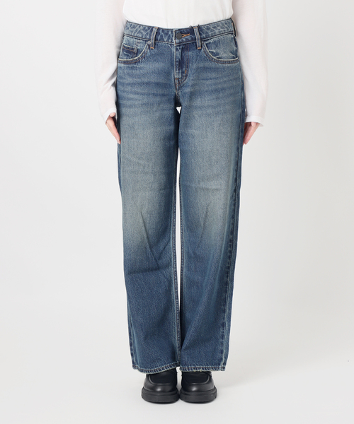 JOURNAL STANDARD（ジャーナルスタンダード）の「別注【LEVI’S(R)/リーバイス(R)】 for JS LOW LOOSE 29（デニムパンツ・レディース・ライトブルー・25/24/23/29/28/27/26）」の21枚目の写真