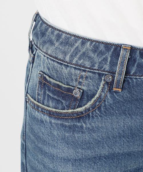 JOURNAL STANDARD(ジャーナルスタンダード)の「《追加》別注【LEVI’S(R)/リーバイス(R)】 for JS LOW LOOSE 29(デニムパンツ・レディース・ライトブルー・25/24/23/29/28/27/26)」の18枚目の写真