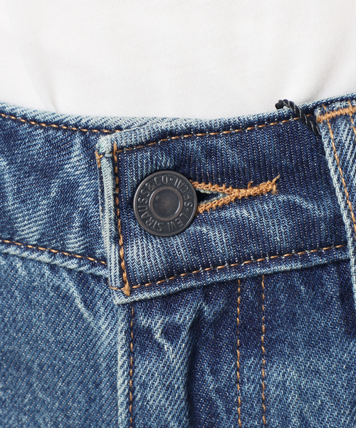 JOURNAL STANDARD(ジャーナルスタンダード)の「《追加》別注【LEVI’S(R)/リーバイス(R)】 for JS LOW LOOSE 29(デニムパンツ・レディース・ライトブルー・25/24/23/29/28/27/26)」の19枚目の写真