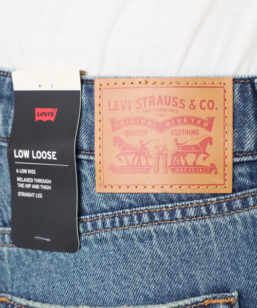 JOURNAL STANDARD(ジャーナルスタンダード)の「《追加》別注【LEVI’S(R)/リーバイス(R)】 for JS LOW LOOSE 29(デニムパンツ・レディース・ライトブルー・25/24/23/29/28/27/26)」の20枚目の写真