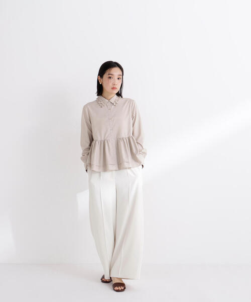 NATURAL BEAUTY BASIC（ナチュラルビューティーベーシック）の「◇フリルカラーシャツ（シャツ/ブラウス・レディース・ベージュ/オフホワイト/ブルー・SMALL/MEDIUM）」の21枚目の写真