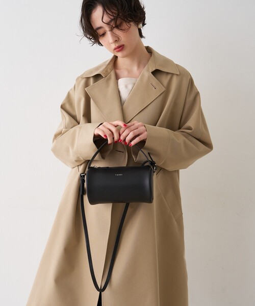 YAHKI(ヤーキ)の「【YAHKI/ヤーキ】SHRINK W FACE 2way ショルダーバッグ(ショルダーバッグ・レディース・ブラック/ライトブルー/ダークオレンジ・フリー)」の4枚目の写真