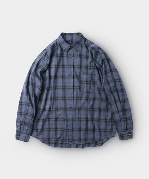 INDUST(インダスト)の「ダスクピグメントシャツ_ブラウン(シャツ/ブラウス・レディース・ブラウン・S/M/L)」の3枚目の写真
