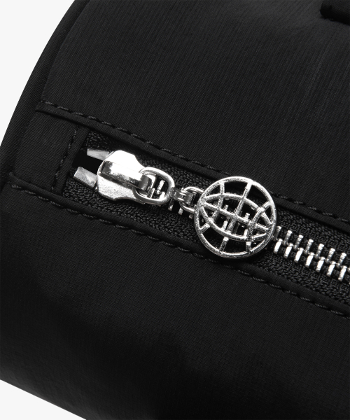 LMCの「OVAL GLOBE MINI DUFFLE BAG black(ボストンバッグ・レディース・その他・ONE SIZE)」の4枚目の写真