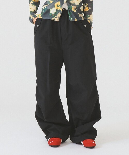 Ray BEAMS（レイビームス）の「ニータック パラシュート パンツ（その他パンツ・レディース・ホワイト系その他6/ブラック・0/1）」の10枚目の写真