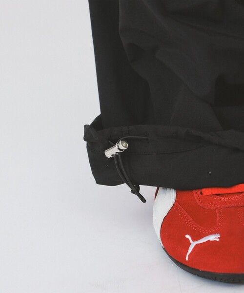 Ray BEAMS（レイビームス）の「ニータック パラシュート パンツ（その他パンツ・レディース・ホワイト系その他6/ブラック・0/1）」の18枚目の写真