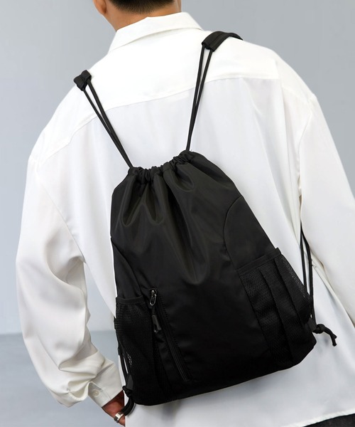 L'atelier（ラトリエ）の「巾着 ナップサック 軽量 撥水 ミニマリスト ミディアムサイズ バックパック リュック 韓国ファッション（バックパック/リュック・メンズ・ブラック系1/レッド系1/ネイビー系1/グレー系1・FREE）」の15枚目の写真