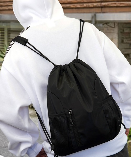L'atelier（ラトリエ）の「巾着 ナップサック 軽量 撥水 ミニマリスト ミディアムサイズ バックパック リュック 韓国ファッション（バックパック/リュック・メンズ・ブラック系1/レッド系1/ネイビー系1/グレー系1・FREE）」の12枚目の写真