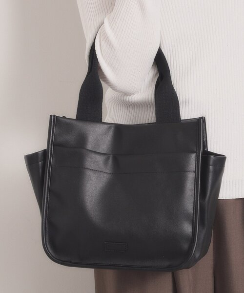 ITS'DEMO（イッツデモ）の「合皮サイドポケットミニトート（ハンドバッグ・レディース・ブロンズ/ブラック/ナチュラル・00）」の2枚目の写真