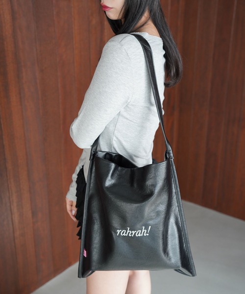 SANSeLF(サンセルフ)の「【SANSeLF】ニュアンスレザートートバッグ saa26s013(トートバッグ・レディース・ブラック/ピンク/ブラウン・FREE)」の8枚目の写真