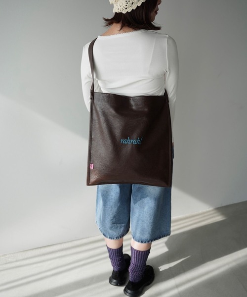SANSeLF(サンセルフ)の「【SANSeLF】ニュアンスレザートートバッグ saa26s013(トートバッグ・レディース・ブラック/ピンク/ブラウン・FREE)」の15枚目の写真