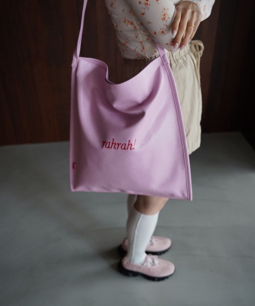 SANSeLF(サンセルフ)の「【SANSeLF】ニュアンスレザートートバッグ saa26s013(トートバッグ・レディース・ブラック/ピンク/ブラウン・FREE)」の17枚目の写真