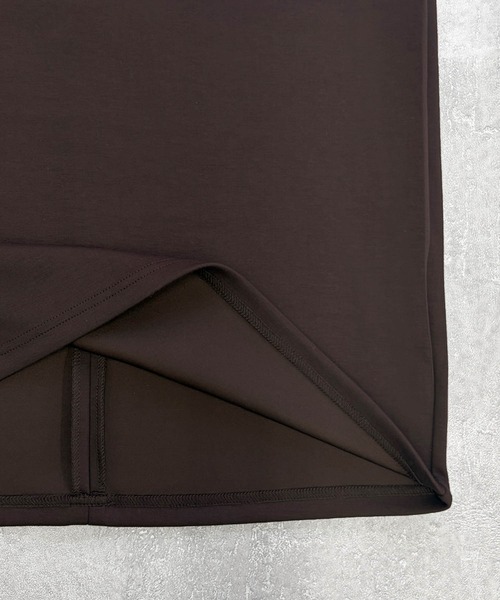 ELFRANK(エルフランク)の「ダンボールボトルネックショルダータックトップス【洗える】(Tシャツ/カットソー・レディース・チャコールグレー/ブラウン/カーキ・FREE)」の14枚目の写真