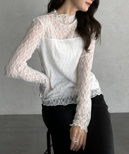 TREOVER(トレオーバー)の「デイリーからお呼ばれシーンまで活躍 プチハイネックレーストップス(Tシャツ/カットソー・レディース・ブラック/オフホワイト/グレー・FREE)」の3枚目の写真