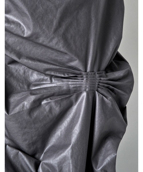 RUMCHE(ラムシェ)の「Bundled Tuck Skirt / バンドルタックスカート(スカート・レディース・アイボリー/ブラック/グレー・FREE)」の22枚目の写真