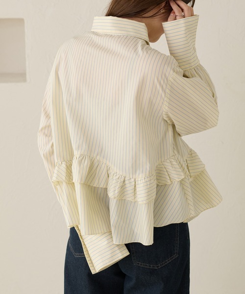 apres jour clair（アプレジュールクレア）の「【apres jour clair】フリルデザインシャツ（シャツ/ブラウス・レディース・アイボリー/ブルー/チャコールグレー/オフホワイト・フリー/X-LARGE）」の8枚目の写真