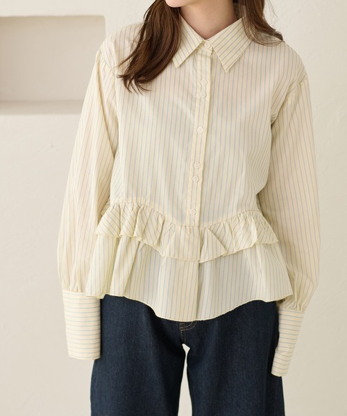 apres jour clair（アプレジュールクレア）の「【apres jour clair】フリルデザインシャツ（シャツ/ブラウス・レディース・アイボリー/ブルー/チャコールグレー/オフホワイト・フリー/X-LARGE）」の7枚目の写真