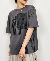 PICCIN（ピッチン）の「サイドファスナーロゴプリントTシャツ（Tシャツ/カットソー）」