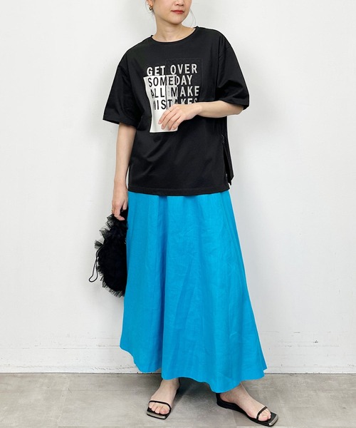 LUGIVA(ルギヴァ)の「サイドファスナーロゴプリントTシャツ(Tシャツ/カットソー・レディース・オフホワイト/ブラック/チャコールグレー・M)」の14枚目の写真