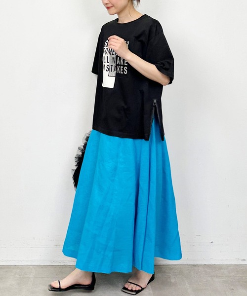 LUGIVA(ルギヴァ)の「サイドファスナーロゴプリントTシャツ(Tシャツ/カットソー・レディース・オフホワイト/ブラック/チャコールグレー・M)」の15枚目の写真