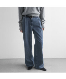 TEXTURED TUCK CURVED DENIM PANTS (PT-5739)