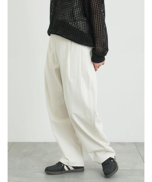 Samansa Mos2(サマンサ モスモス)の「ツータックカーブパンツ(その他パンツ・レディース・カーキ/ブラック/オフホワイト/ピンク・L/M)」の2枚目の写真