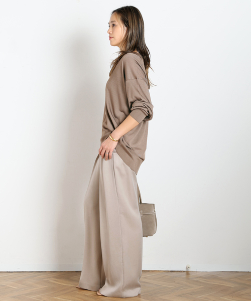 AP STUDIO（エーピーストゥディオ）の「ライトディープVネックニット（ニット/セーター・レディース・ブラック/キャメル・FREE）」の6枚目の写真