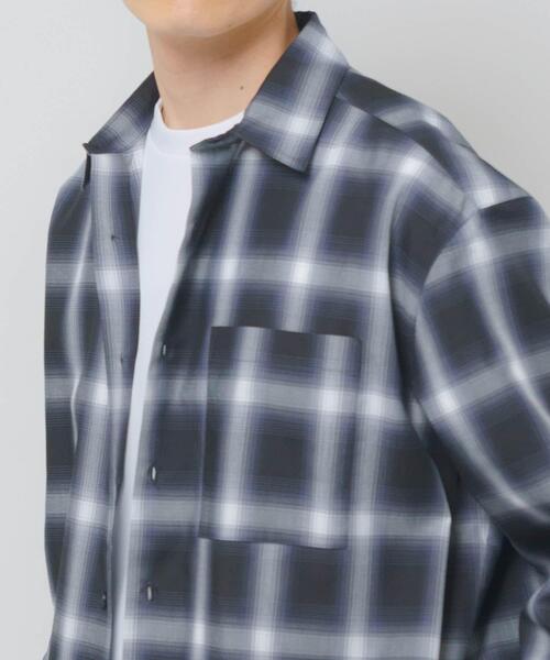 ITEMS URBANRESEARCH(アイテムズ アーバンリサーチ)の「オンブレチェックレギュラーカラーライトシャツ(シャツ/ブラウス・メンズ・ブラック/ブルー/ベージュ・MEDIUM/LARGE)」の4枚目の写真