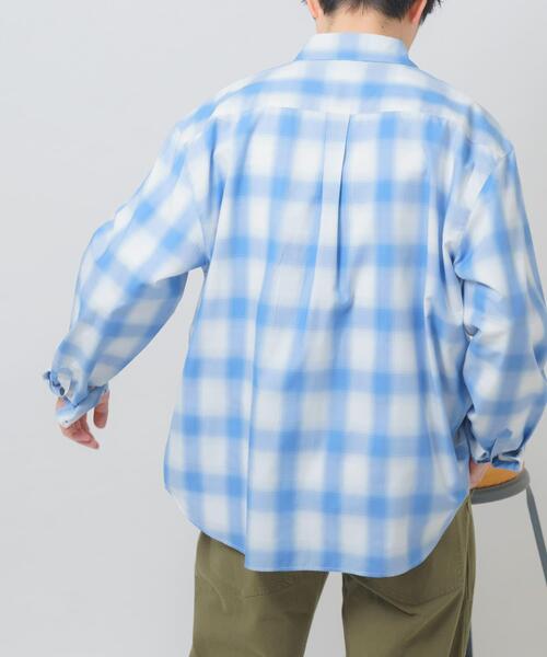 ITEMS URBANRESEARCH(アイテムズ アーバンリサーチ)の「オンブレチェックレギュラーカラーライトシャツ(シャツ/ブラウス・メンズ・ブラック/ブルー/ベージュ・MEDIUM/LARGE)」の17枚目の写真