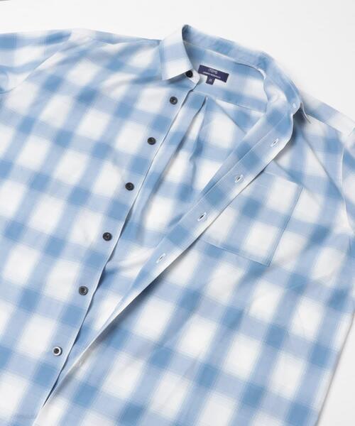 ITEMS URBANRESEARCH(アイテムズ アーバンリサーチ)の「オンブレチェックレギュラーカラーライトシャツ(シャツ/ブラウス・メンズ・ブラック/ブルー/ベージュ・MEDIUM/LARGE)」の22枚目の写真