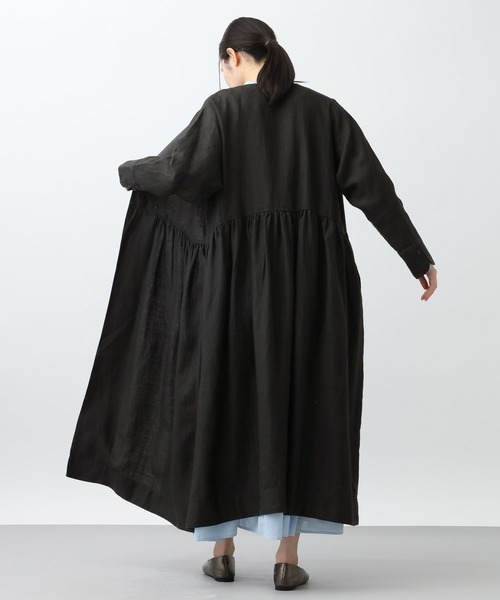 studio CLIP（スタディオクリップ）の「《natural by clip》リネンツイルワンピースコート（ノーカラーコート・レディース・ベージュ/チャコール・FREE）」の20枚目の写真